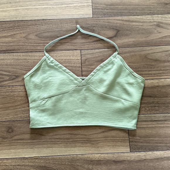 Shein | Small | Green Crisscross Cut-Out Halter Top - Picture 3 of 6